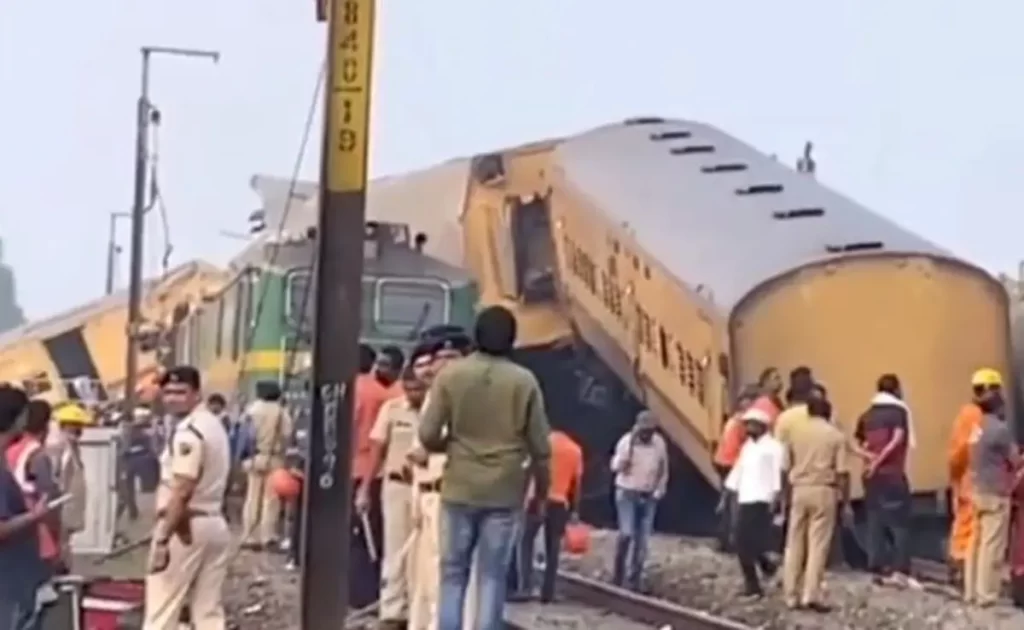 fit03ab8 andhra train accident 625x300 30 October 23